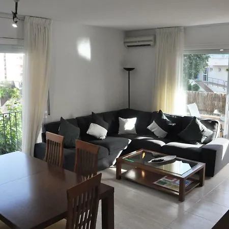 Costa Apartment *